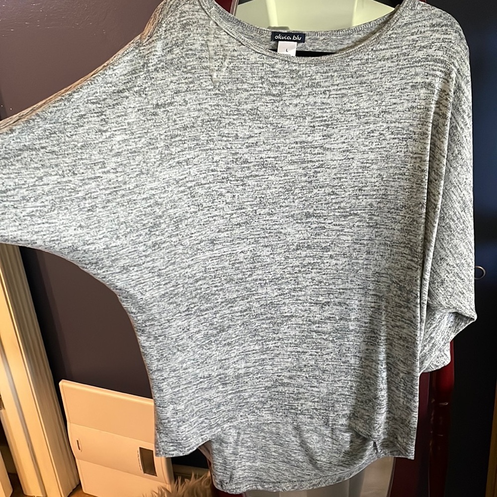 Olivia Blu top